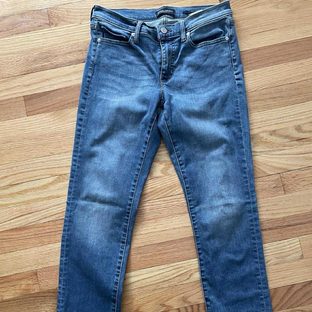 Women's Banana Republic Slim Straight Jeans Size 28